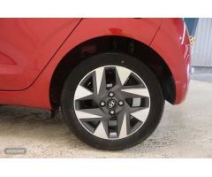 Hyundai i10 1.0 MPI Klass de 2024 con 13.099 Km por 14.990 EUR. en A Coruna