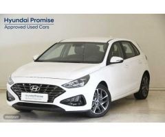 Hyundai i30 1.5 DPI Klass SLX 110 de 2024 con 11.490 Km por 20.990 EUR. en A Coruna