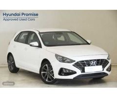 Hyundai i30 1.5 DPI Klass SLX 110 de 2024 con 11.490 Km por 20.990 EUR. en A Coruna