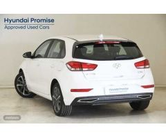 Hyundai i30 1.5 DPI Klass SLX 110 de 2024 con 11.490 Km por 20.990 EUR. en A Coruna
