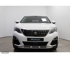 Peugeot 3008 BlueHDI 130 S&S Allure EAT8 96 kW (130 CV) de 2019 con 121.262 Km por 15.900 EUR. en MA