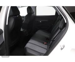 Peugeot 3008 BlueHDI 130 S&S Allure EAT8 96 kW (130 CV) de 2019 con 121.262 Km por 15.900 EUR. en MA