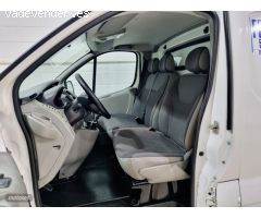 Opel Vivaro l2 h1  Isotermo refrigerado de 2014 con 158.000 Km por 9.300 EUR. en Sevilla