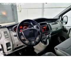 Opel Vivaro l2 h1  Isotermo refrigerado de 2014 con 158.000 Km por 9.300 EUR. en Sevilla
