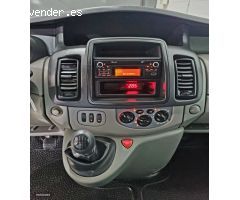 Opel Vivaro l2 h1  Isotermo refrigerado de 2014 con 158.000 Km por 9.300 EUR. en Sevilla