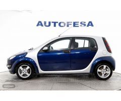 Smart Forfour 1.3 75cv PASSION  5p de 2004 con 88.960 Km por 4.500 EUR. en Madrid
