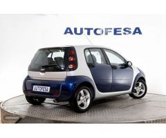 Smart Forfour 1.3 75cv PASSION  5p de 2004 con 88.960 Km por 4.500 EUR. en Madrid