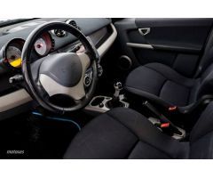 Smart Forfour 1.3 75cv PASSION  5p de 2004 con 88.960 Km por 4.500 EUR. en Madrid