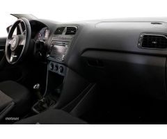 Volkswagen Polo 1.2 TSI Advance 90cv 5P # LIBRO REVISION de 2012 con 135.400 Km por 8.400 EUR. en Ma