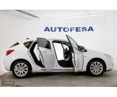 Opel Astra 1.6i INSTALACION GAS GLP 115cv Enjoy 5p # BLUETOOTH de 2011 con 160.900 Km por 7.850 EUR.
