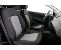 Seat Ibiza Van 1.4 TDI 75cv Reference Plus 3p # IVA DEDUCIBLE de 2017 con 111.000 Km por 7.850 EUR.