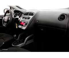 Seat Altea 1.8 TSi 160cv Sport 5p # PARKTRONIC,LIBRO REVISION de 2009 con 122.392 Km por 7.650 EUR.