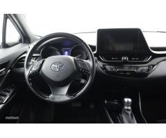 Toyota C-HR 1.8 VVT-I HYBRID ADVANCE AUTO 5P de 2019 con 61.687 Km por 22.100 EUR. en Girona