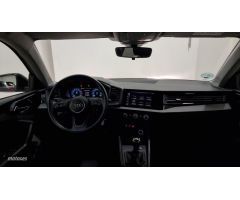 Audi A1 Sportback 30 TFSI Advanced de 2019 con 46.056 Km por 17.950 EUR. en Segovia