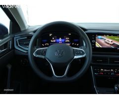 Volkswagen Taigo 1.0 TSI Life 70kW de 2022 con 3.000 Km por 24.000 EUR. en Badajoz