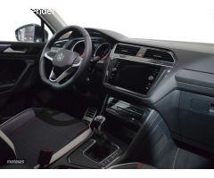 Volkswagen Tiguan Urban Sport 1.5 TSI 96 kW (130 CV)  6 vel. de 2022 con 6.500 Km por 34.000 EUR. en