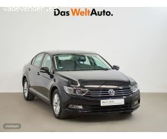 Volkswagen Passat 2.0TDI Edition 110kW de 2019 con 120.689 Km por 18.880 EUR. en Cadiz