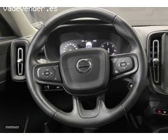 Volvo XC40 d3 momentum de 2018 con 66.096 Km por 26.999 EUR. en Albacete