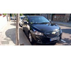 Chevrolet Cruze VCDI 2.0 163 CV LTZ de 2013 con 161.126 Km por 9.500 EUR. en Barcelona