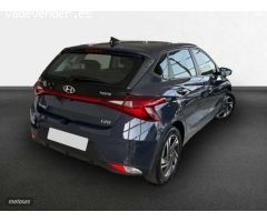 Hyundai i20 NEW  5P TGDI 1.0 100CV 48V KLASS de 2021 con 9.102 Km por 17.300 EUR. en Badajoz
