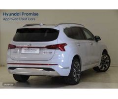 Hyundai Santa Fe S.FE TM CRDI 2.2 200CV 4X4 DCT STYLE de 2021 con 39.702 Km por 50.100 EUR. en Badaj