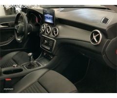 Mercedes Clase CLA Clase de 2018 con 52.560 Km por 25.490 EUR. en Jaen