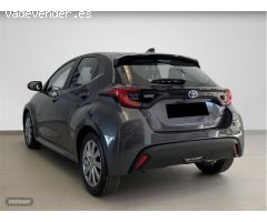 Toyota Yaris 1.5 120H Active Tech de 2022 con 3.776 Km por 20.990 EUR. en Huelva