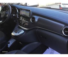 Mercedes EQV EQV 300 Largo de 2022 con 5.900 Km por 74.900 EUR. en Cadiz