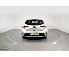 Toyota Corolla 2.0 HYBRID ACTIVE TECH E-CVT 5P de 2021 con 35.676 Km por 24.800 EUR. en Girona