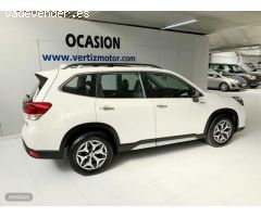 Subaru Forester 2.0i Hybrid Sport Plus CVT de 2022 con 12.000 Km por 32.900 EUR. en Guipuzcoa