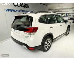 Subaru Forester 2.0i Hybrid Sport Plus CVT de 2022 con 12.000 Km por 32.900 EUR. en Guipuzcoa