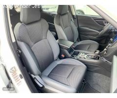 Subaru Forester 2.0i Hybrid Sport Plus CVT de 2022 con 12.000 Km por 32.900 EUR. en Guipuzcoa