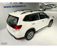 Subaru Forester 2.0i Hybrid Sport Plus CVT de 2022 con 12.000 Km por 32.900 EUR. en Guipuzcoa