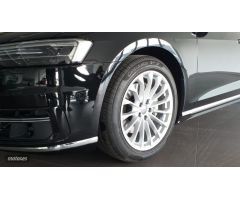 Audi A8 50 TDI quattro tiptronic 9.75 de 2021 con 4.500 Km por 75.900 EUR. en Almeria