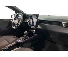 Renault Clio 1.6 E-TECH ZEN 140 5P de 2021 con 12.081 Km por 22.065 EUR. en Islas Baleares