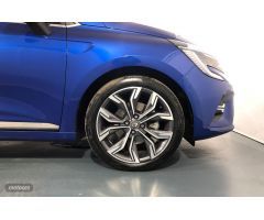 Renault Clio 1.6 E-TECH ZEN 140 5P de 2021 con 12.081 Km por 22.065 EUR. en Islas Baleares