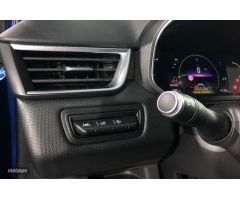 Renault Clio 1.6 E-TECH ZEN 140 5P de 2021 con 12.081 Km por 22.065 EUR. en Islas Baleares