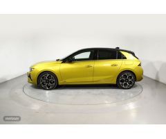Opel Astra 1.6T PHEV 132KW ULTIMATE AUTO 5P de 2022 con 9.400 Km por 36.900 EUR. en Madrid