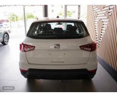 Seat Arona 1.0 TSI 110CV STYLE  XL  24 de 2023 con 2 Km por 20.500 EUR. en Badajoz