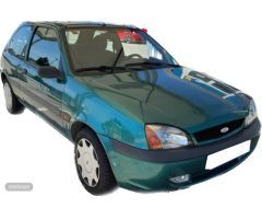 Ford Fiesta 1.3i Trend en automocionpere de 2001 con 120.000 Km por 2.500 EUR. en Tarragona