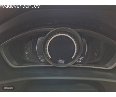 Volvo V 40 2.0 T2 MOMENTUM 5P de 2018 con 76.883 Km por 17.420 EUR. en Huelva
