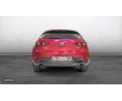 Mazda Mazda3 2.0 SKYACTIV-G 88KW ZENITH 5P de 2019 con 84.300 Km por 21.500 EUR. en Girona