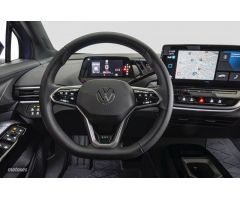 Volkswagen ID.4 Pro Power LIFE 77 kWh 150kW (204 CV) (E213MN17) de 2022 con 2.811 Km por 32.990 EUR.