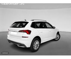 Skoda Kamiq KAMIQ Ambition Plus 1.0 TSI 81kW (110CV) (NW43J514) de 2023 con 6.451 Km por 19.990 EUR.