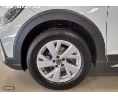 Volkswagen Taigo Taigo Connect 1.0 TSI 70kW (95CV) SG5 (CS13MV12) de 2023 con 5.000 Km por 18.990 EU