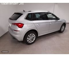Skoda Kamiq KAMIQ Ambition Plus 1.0 TSI 81kW (110CV) (NW43J511) de 2022 con 4.000 Km por 22.990 EUR.