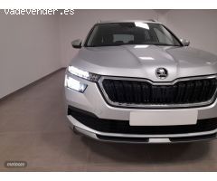 Skoda Kamiq KAMIQ Ambition Plus 1.0 TSI 81kW (110CV) (NW43J511) de 2022 con 4.000 Km por 22.990 EUR.
