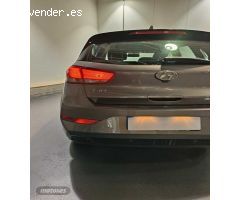Hyundai i30 i30 FL 1.0 T-GDi 88,3 kW (120 CV) MT6 2WD Sense + de 2022 con 14.725 Km por 17.590 EUR.