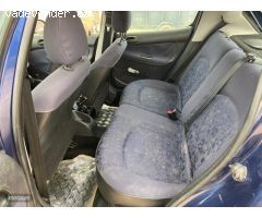 Peugeot 206 Xtd de 2000 con 177.983 Km por 1.700 EUR. en Murcia