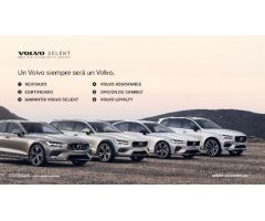 Volvo XC 90 XC90 D5 AWD Momentum 7 asientos de 2018 con 94.365 Km por 41.990 EUR. en Huelva